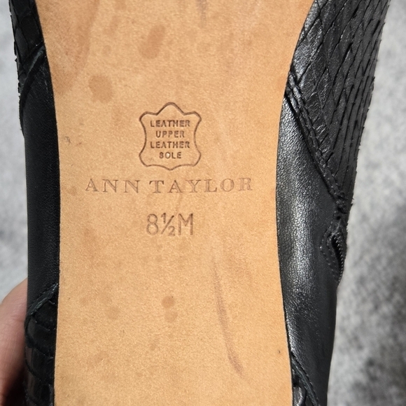 Ann Taylor Black Leather Faux Snakeskin Buckle Accent Booties Stiletto Heel - Picture 10 of 10